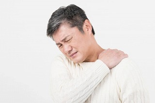 肩甲骨内側の症状について　ZEROSPO-ADVANCE新潟万代